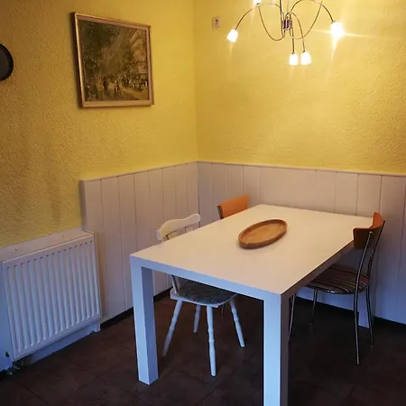 Mit Balkon 1.og * Neustadt bei Coburg