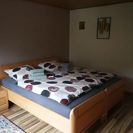 Apartament Mit Balkon 1.og Neustadt bei Coburg