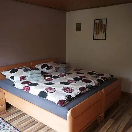 Mit Balkon 1.og