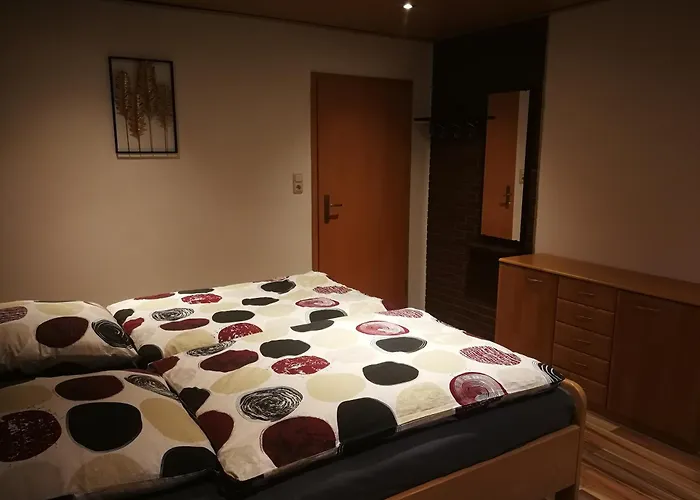 Apartamento Mit Balkon 1.og Neustadt bei Coburg