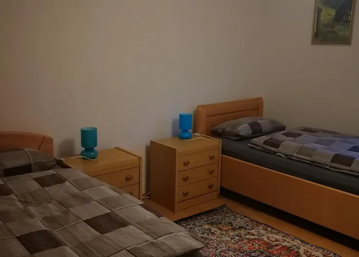 Mit Balkon 1.og Apartamento