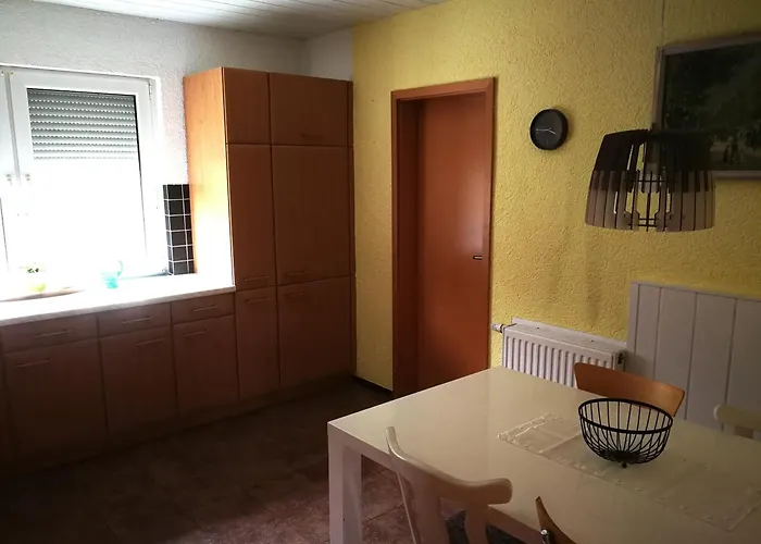Apartamento Mit Balkon 1.og Neustadt bei Coburg